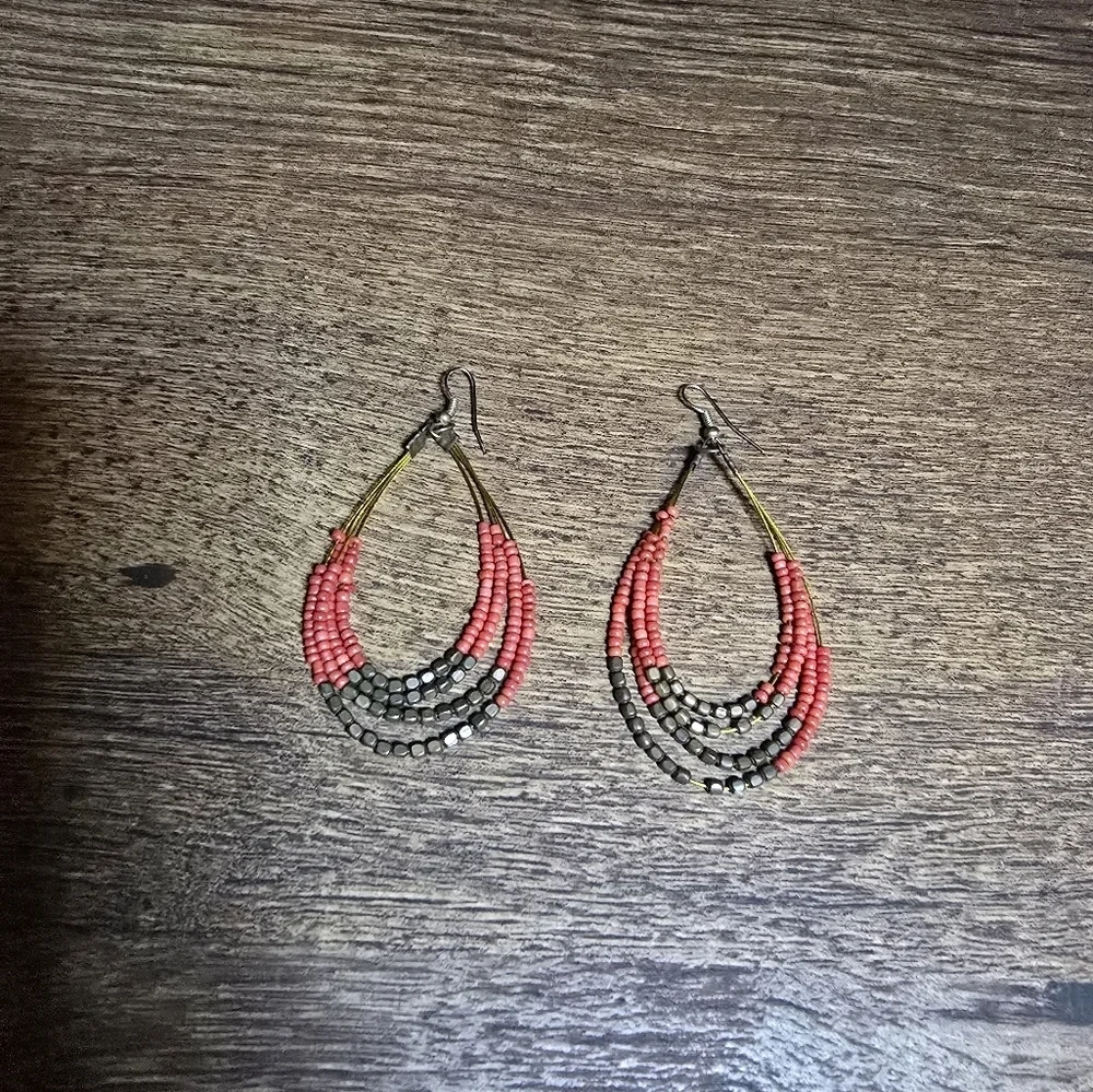 Boho beaded red and gray dangling earrings
